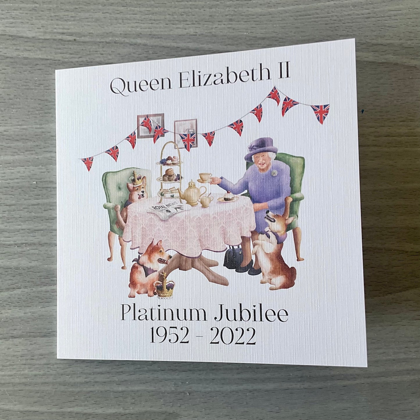 Queen's Platinum Jubilee Card | Queens Platinum Jubilee Gift | Queen Elizabeth Jubilee Card