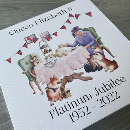 Queen's Platinum Jubilee Card | Queens Platinum Jubilee Gift | Queen Elizabeth Jubilee Card